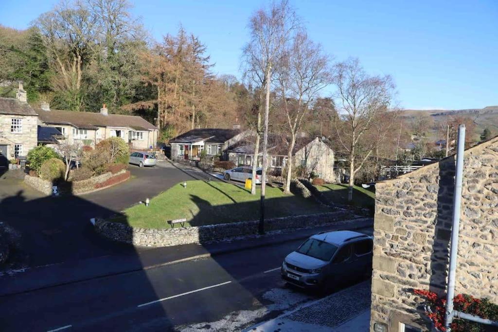 Charming Dog-Friendly Yorkshire Dales Cottage, Austwick Exterior foto