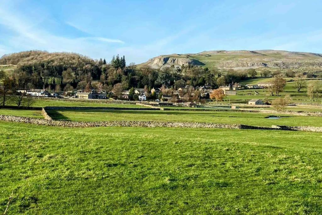 Charming Dog-Friendly Yorkshire Dales Cottage, Austwick Exterior foto